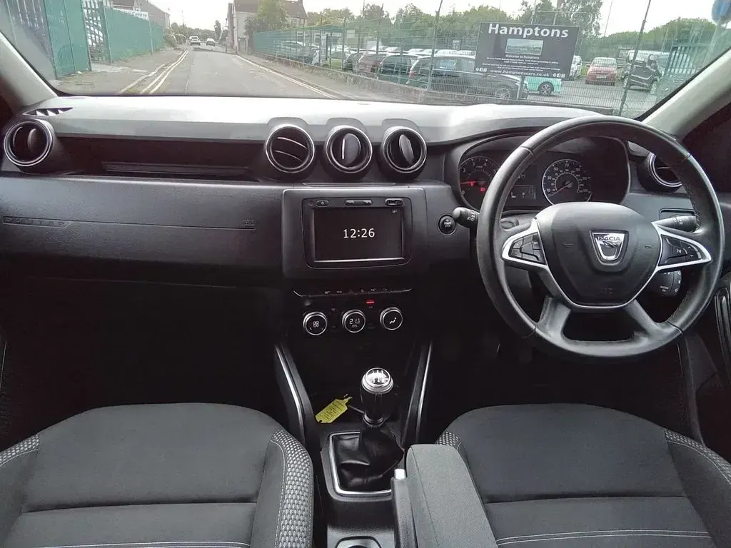 Used Dacia Duster Prestige 115 HP (84 kW) 2018 Orange SUV