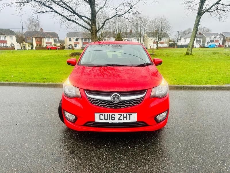 Used Vauxhall Viva 75 HP (55 kW) 2016 Red Hatchback