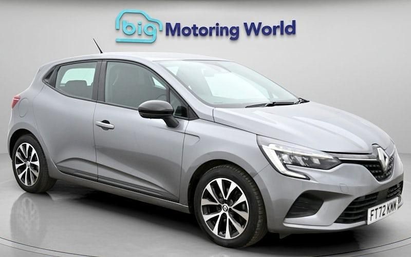 Used Renault Clio V Evolution 145 HP (106 kW) 2023 Grey Hatchback