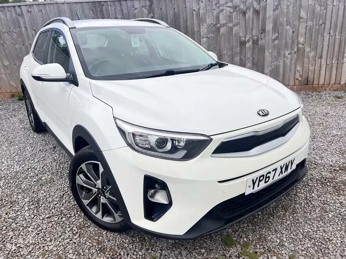 Used Kia Stonic 120 HP (88 kW) 2017 White SUV