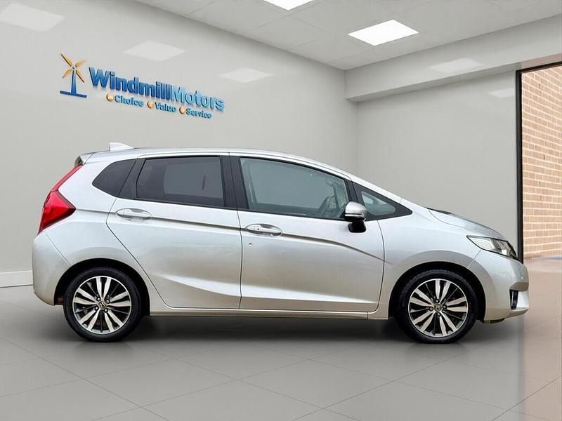 Used Honda Jazz EX 102 HP (75 kW) 2017 Silver Hatchback