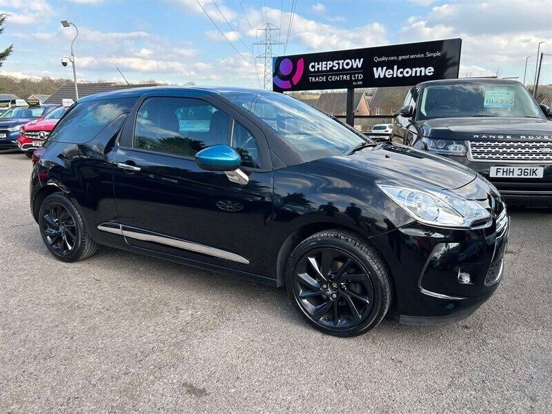 Black Used 2015 DS Automobiles DS3 Hatchback | £3,662 (Fair price) - Image 1/4