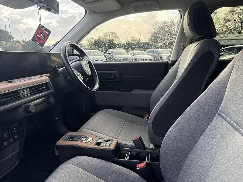 Used Honda e Advance 113 kW (154 HP) 2023 White Hatchback