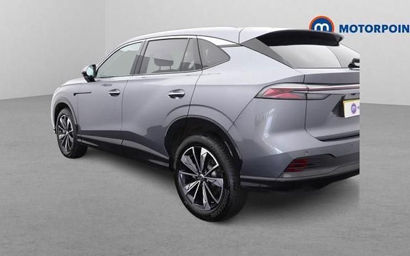 Begagnad MG HS SE 224 HK (164 kW) 2025 Grå SUV