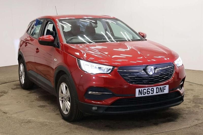 Red Used 2020 Vauxhall Grandland X SUV | £6,700 (Good price) - Image 1/4