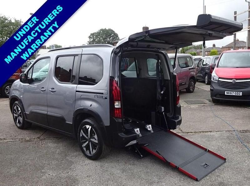 Grey Used 2024 Peugeot Rifter Access MPV | £24,995 (Expensive) - Image 1/4