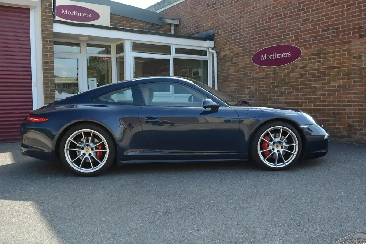 Used Porsche 911 2015 Blue Coupe