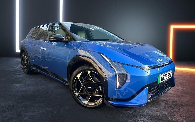 Used 2025 Kia EV4 GT-Line S Hatchback | £39,500 (Fair price) - Image 1/4