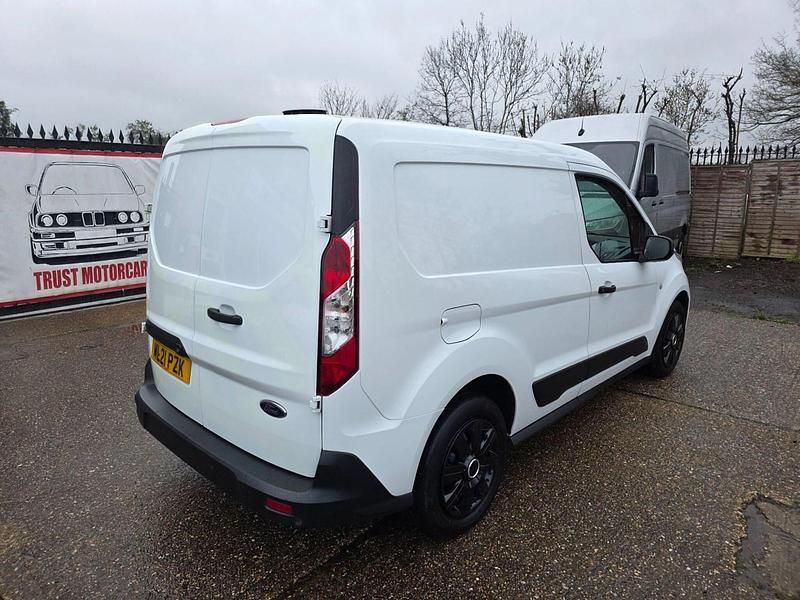 Używany Ford Transit Connect Trend 100 KM (73 kW) 2021 Biały Minivan