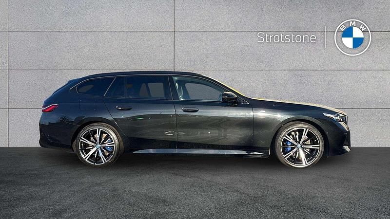 Used BMW 530e M Sport 295 HP (216 kW) 2025 Black Estate