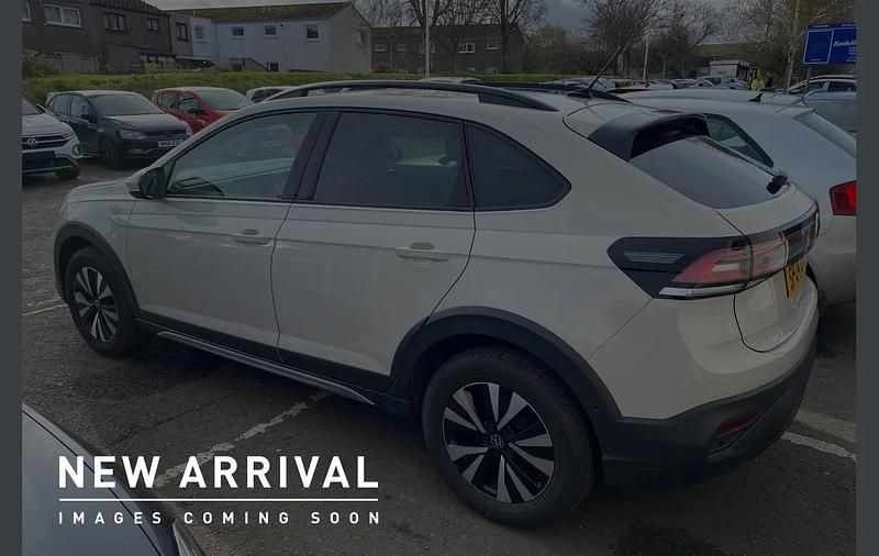 Used VW Taigo Life 95 HP (69 kW) 2024 Grey SUV