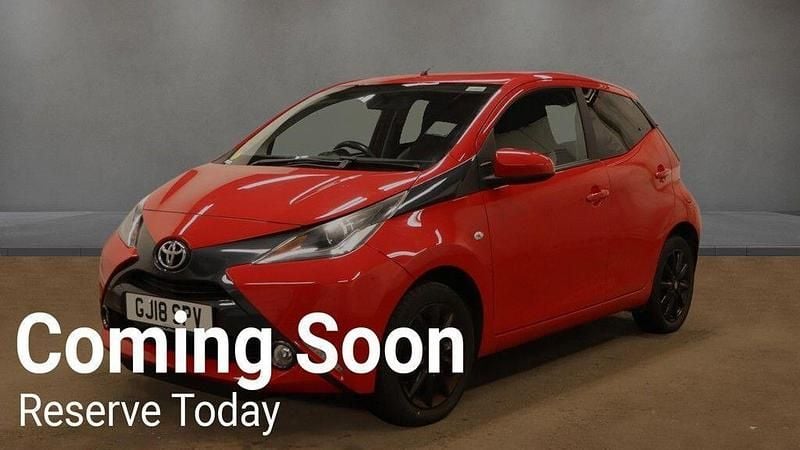 Used Toyota Aygo x-style 2018 Red Hatchback