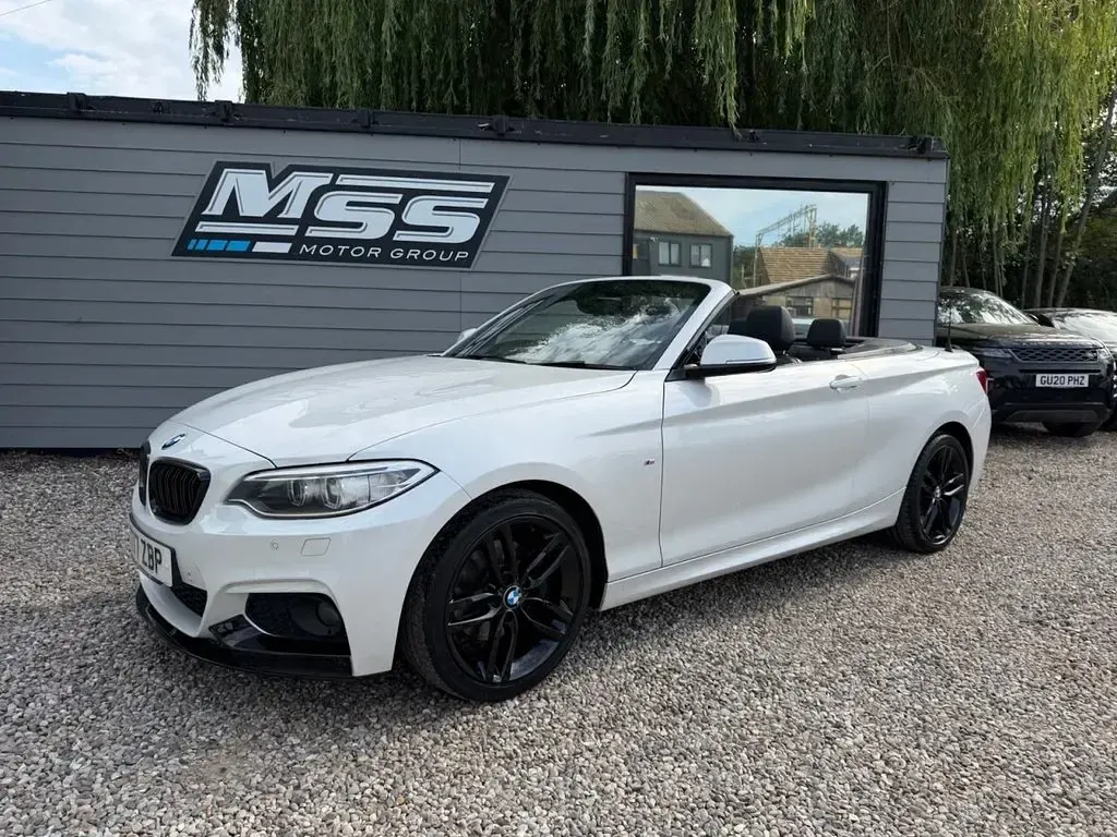 Used BMW 220 M Sport 190 HP (139 kW) 2017 White Cabriolet