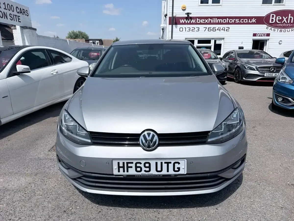 Used VW Golf VII Match 115 HP (84 kW) 2019 Silver Hatchback