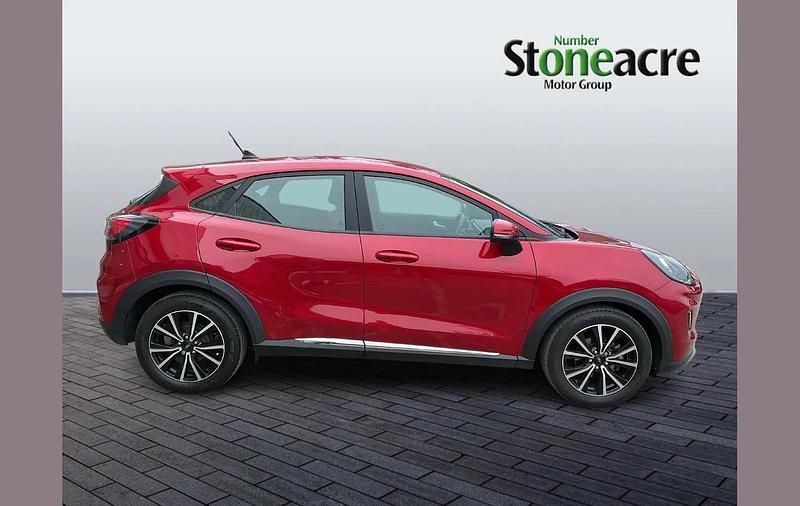 Used Ford Puma Titanium 123 HP (90 kW) 2024 Red SUV