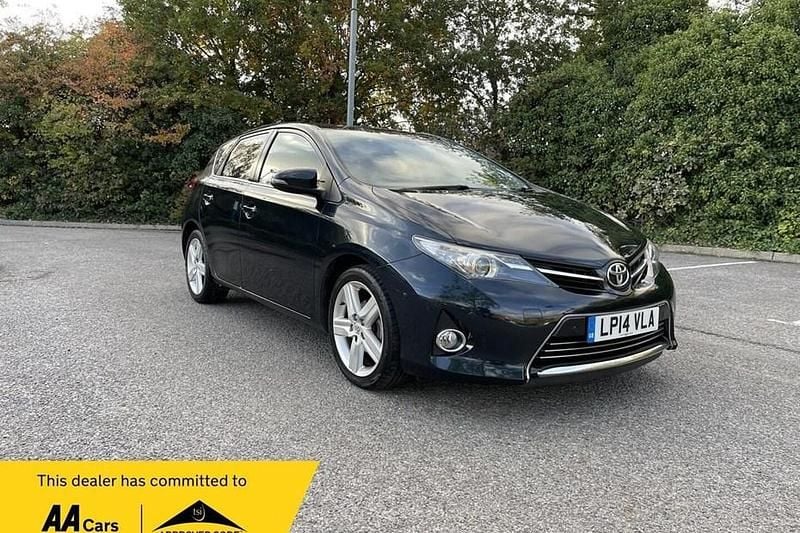Used 2014 Toyota Auris Multidrive S | £7,770 (Fair price) - Image 1/1