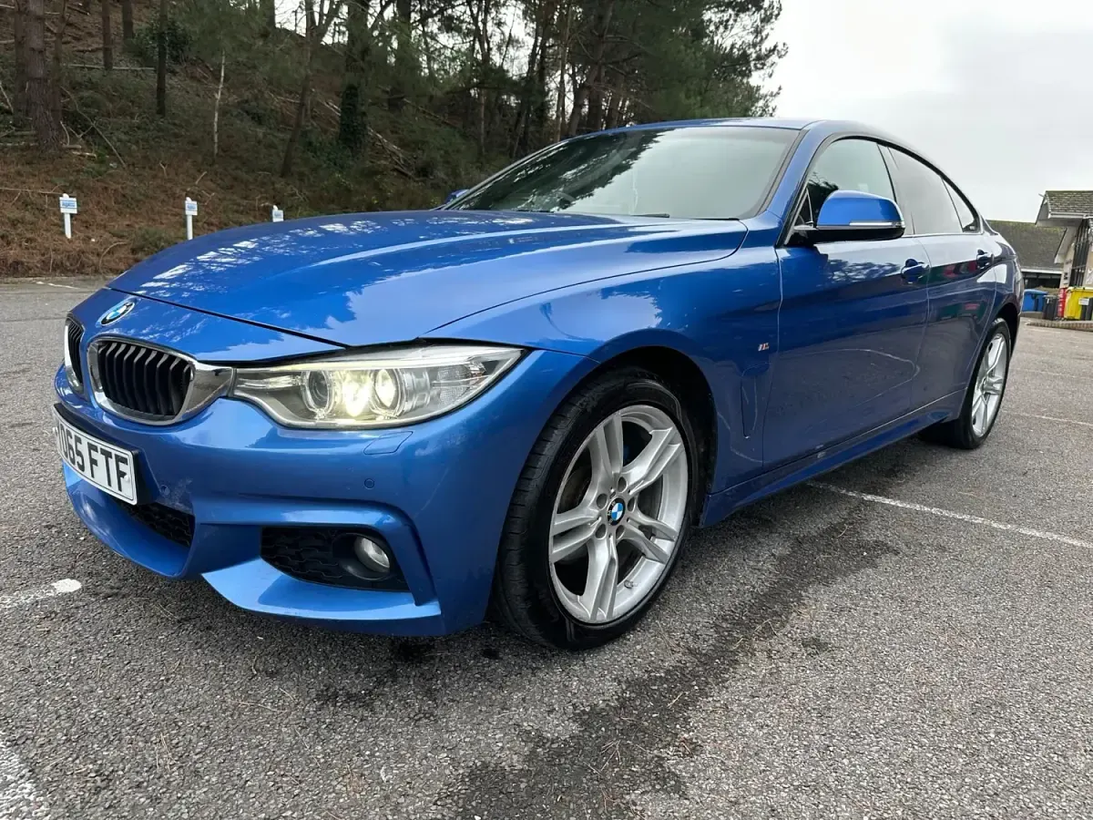 Usado BMW 420 M Sport 190 CV (139 kW) 2015 Azul Coupe