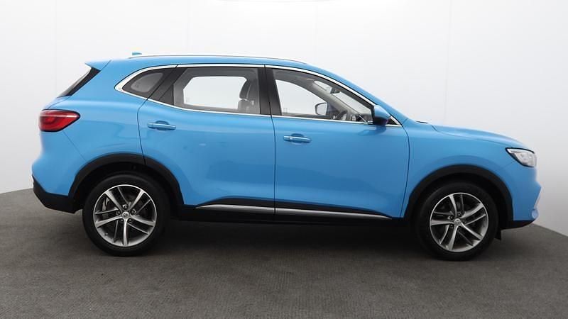 Used MG HS Excite 163 HP (119 kW) 2023 Blue SUV
