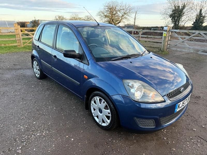 Blue Used 2007 Ford Fiesta Style Hatchback | £1,289 (Fair price) - Image 1/4