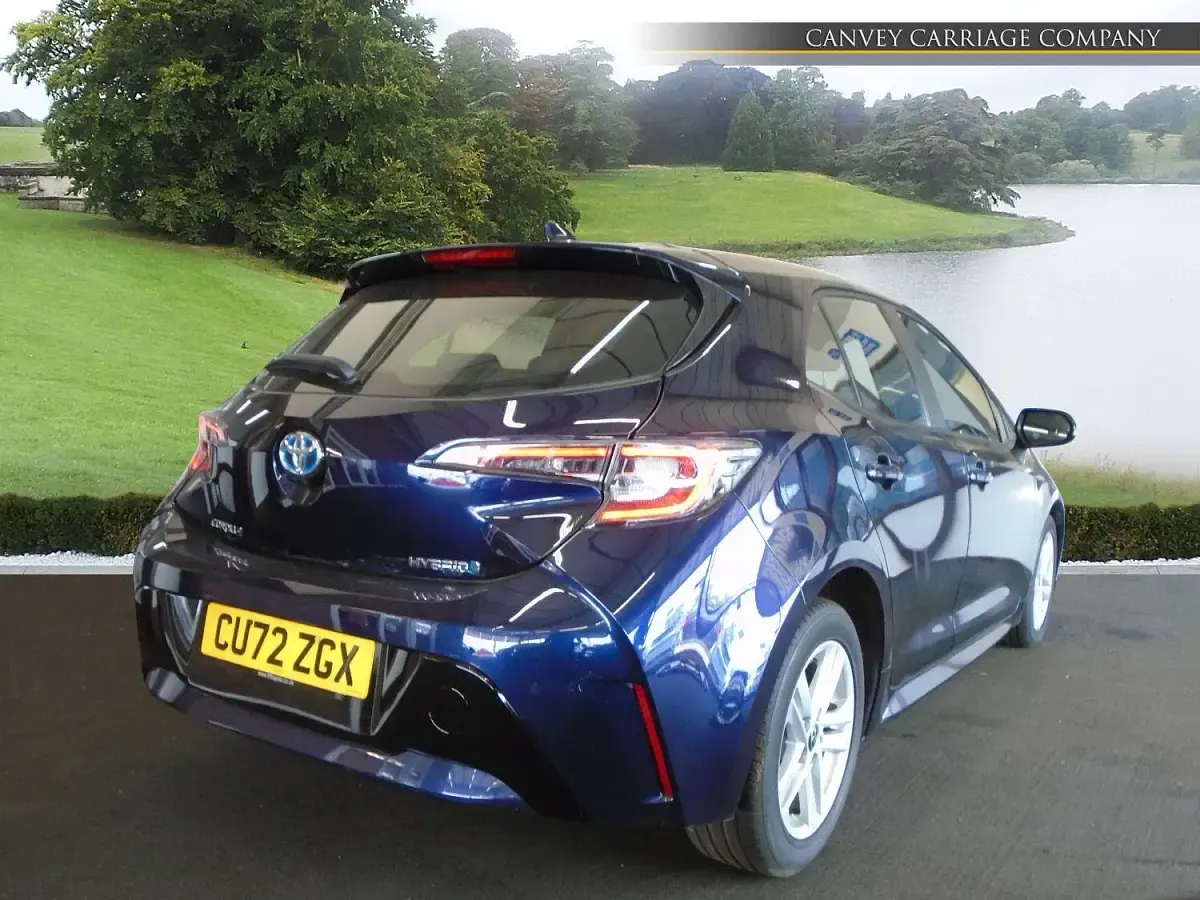 Used Toyota Corolla 2022 Blue Hatchback