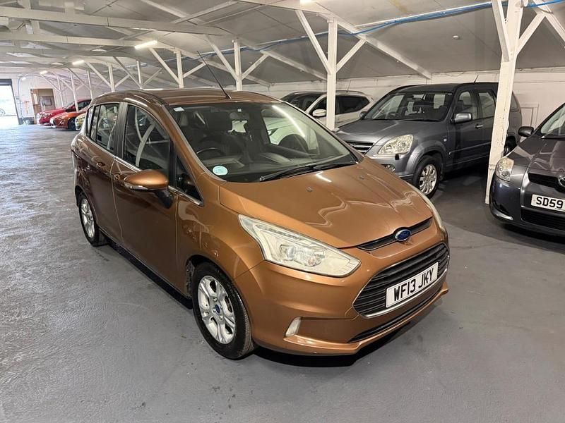 Used Ford B-MAX Zetec 100 HP (73 kW) 2013 Gold MPV