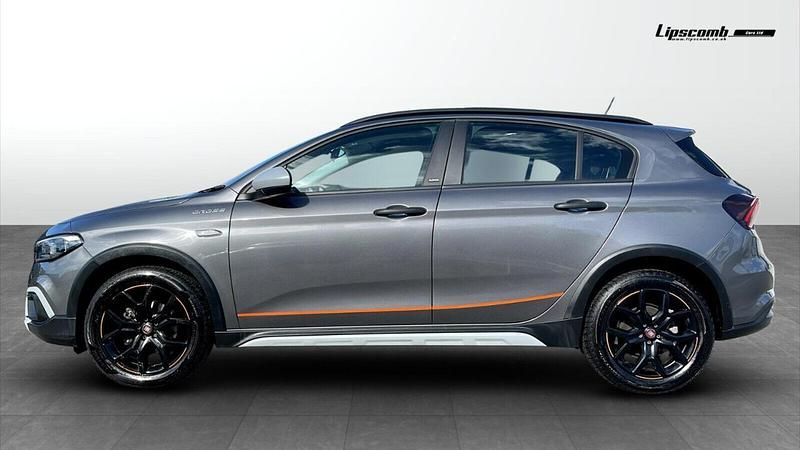 Used Fiat Tipo Garmin 128 HP (94 kW) 2023 Grey Hatchback