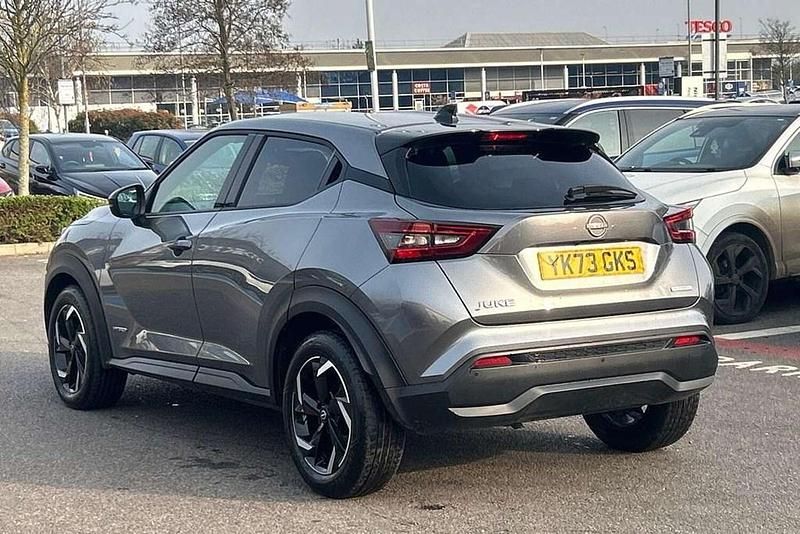Used Nissan Juke N-Connecta 143 HP (105 kW) 2023 Grey SUV
