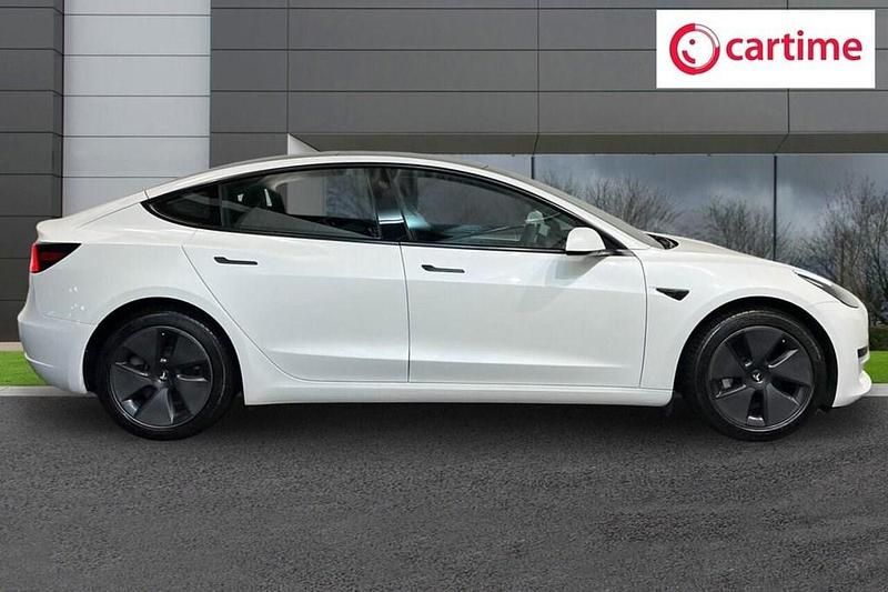 Used Tesla Model 3 RWD 177 kW (241 HP) 2022 White Sedan