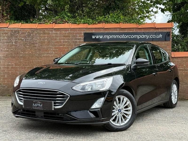 Used Ford Focus Titanium 150 HP (110 kW) 2018 Black Hatchback
