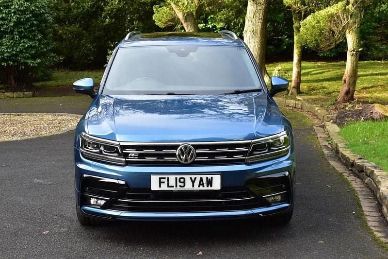 Used VW Tiguan Allspace R-line 150 HP (110 kW) 2019 Blue SUV
