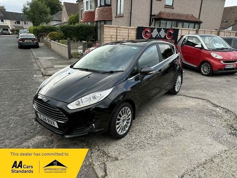Black Used 2014 Ford Fiesta Titanium Hatchback | £4,495 (Good price) - Image 1/4