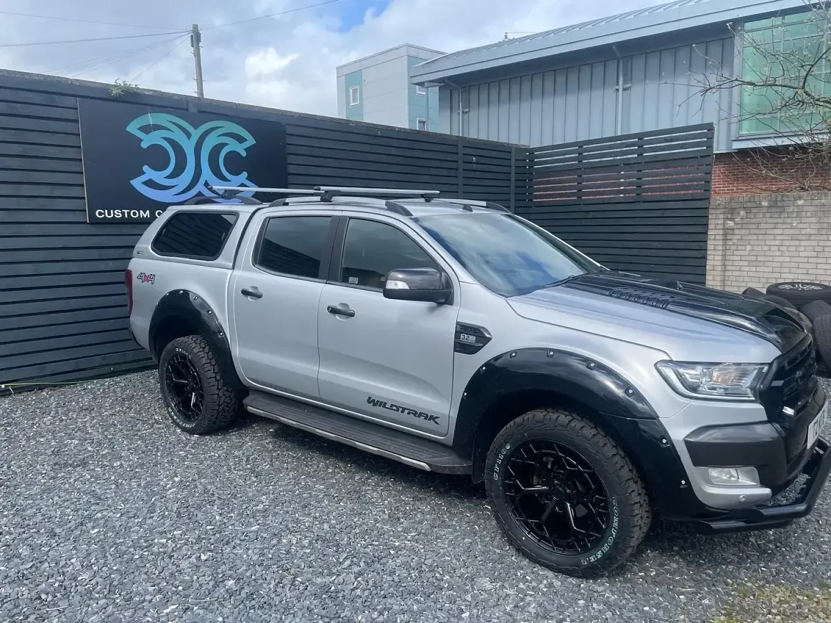 Used Ford Ranger Wildtrack 197 HP (144 kW) 2018 Silver Pickup