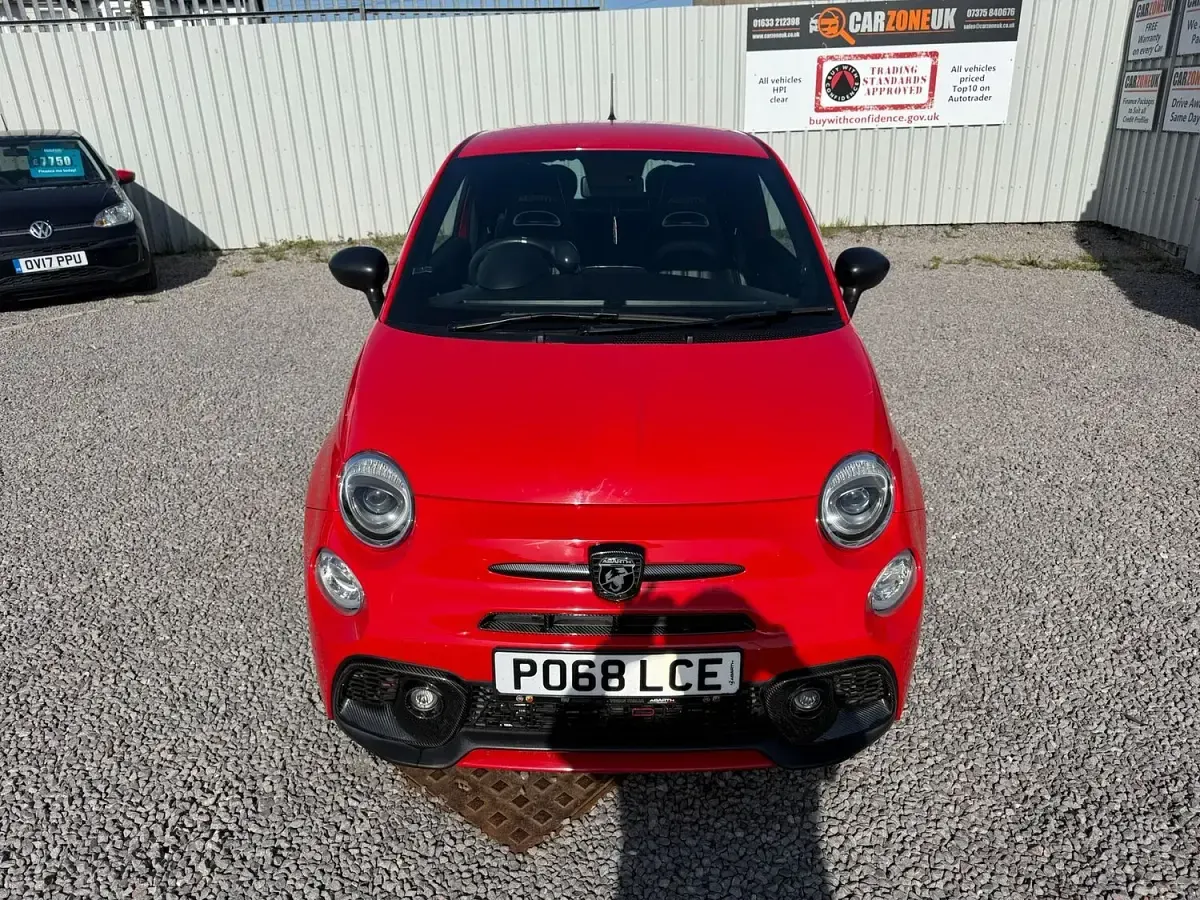 Used Abarth 595 70th Anniversary 165 HP (121 kW) 2018 Red Hatchback