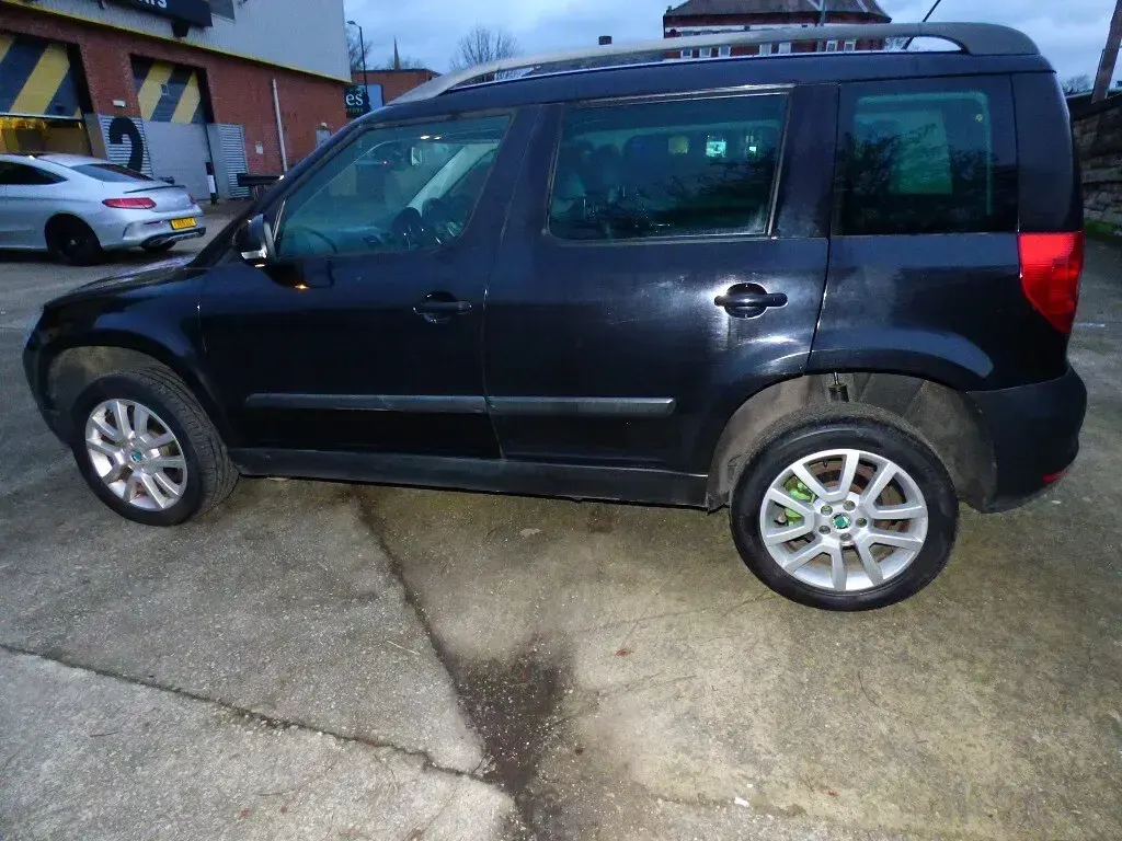 Used Skoda Yeti Elegance 2012 Black SUV