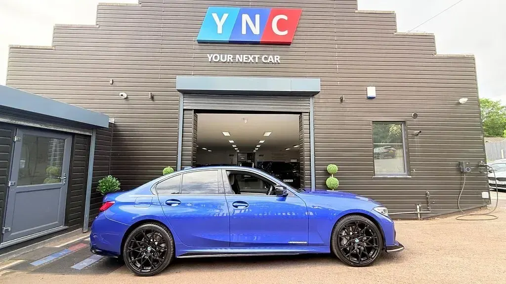 Used BMW 330 M Sport 2019 Blue Sedan