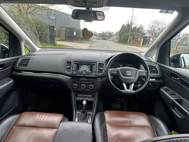 Begagnad Seat Alhambra SE 2014 Svart Minibuss