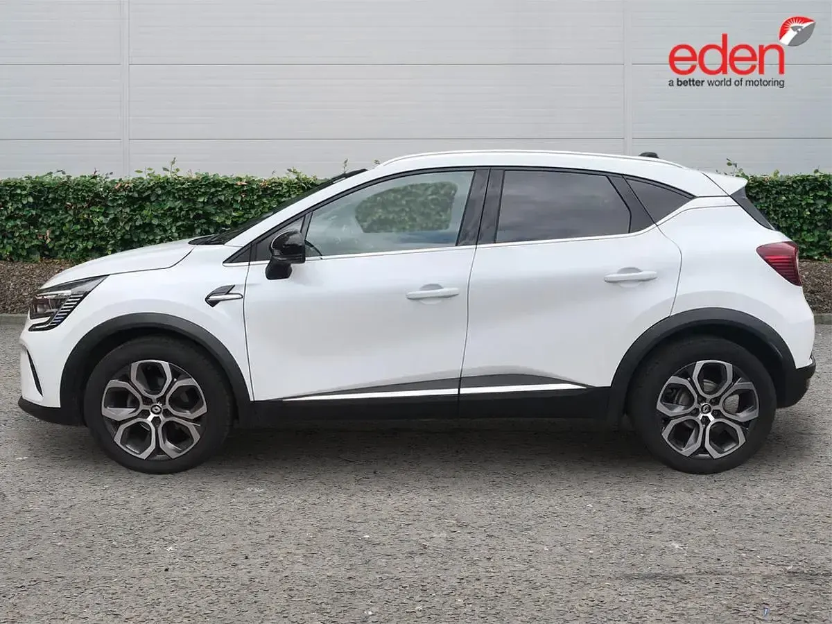 Used Renault Captur Techno 91 HP (66 kW) 2024 White SUV