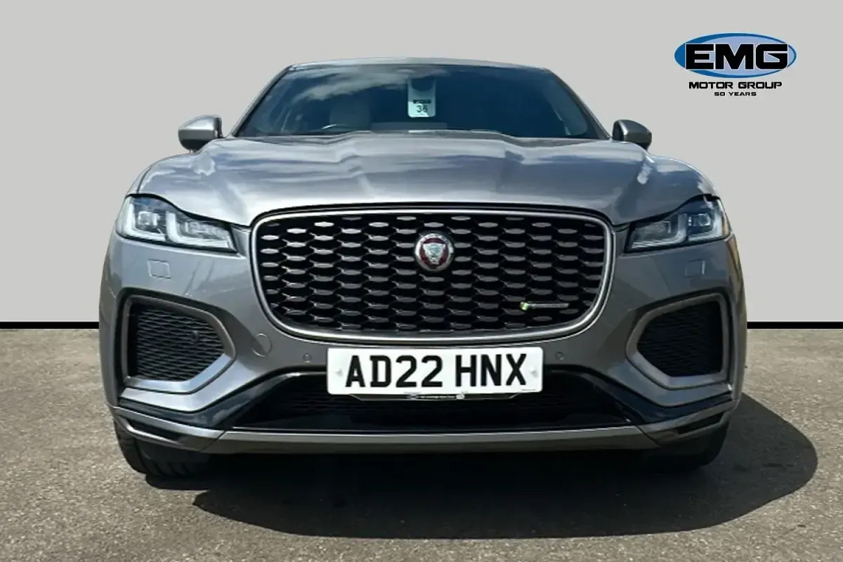 Używany Jaguar F-Pace R-Dynamic 204 KM (150 kW) 2022 Szary SUV