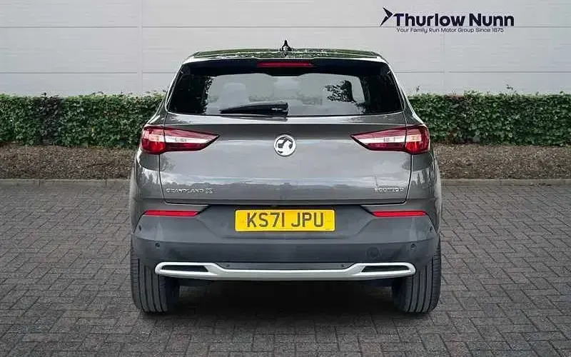 Used Vauxhall Grandland X SRi 131 HP (96 kW) 2021 SUV