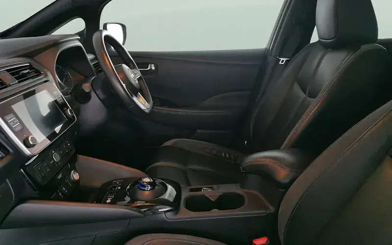 Usado Nissan Leaf Tekna 110 kW (150 HP) 2025 Citadino