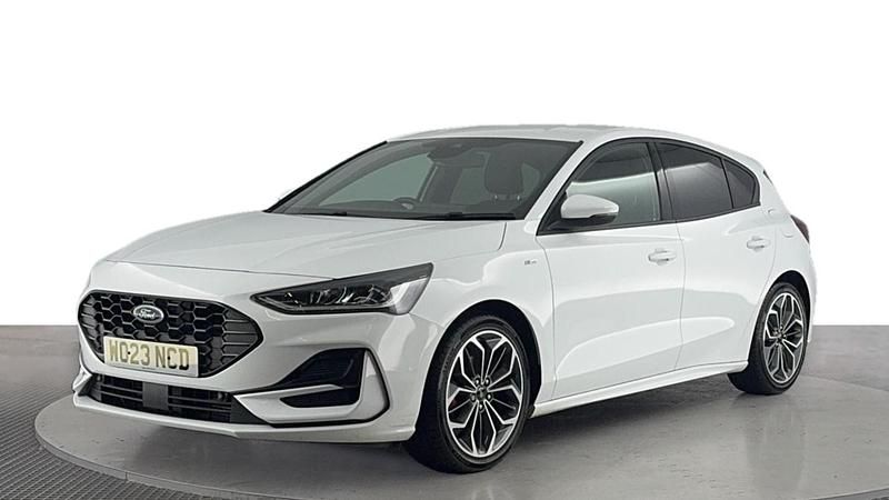 White Used 2023 Ford Focus ST-Line X Hatchback | £15,720 (Fair price) - Image 1/4