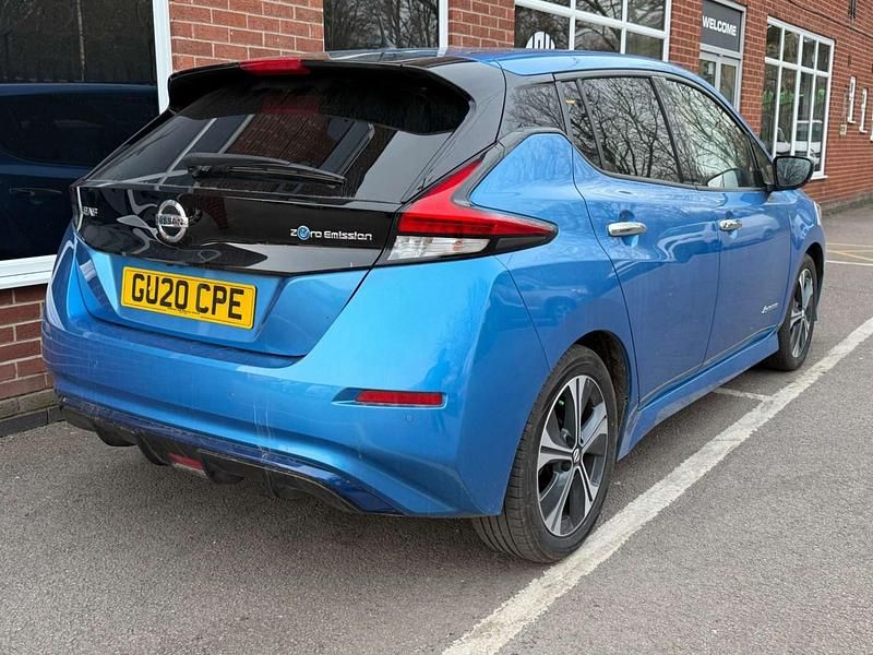 Used Nissan Leaf Tekna 110 kW (150 HP) 2020 Blue Hatchback