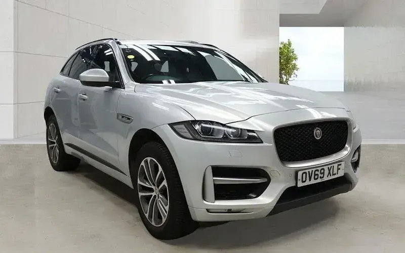 Used Jaguar F-Pace R-Sport 179 HP (131 kW) 2019 SUV
