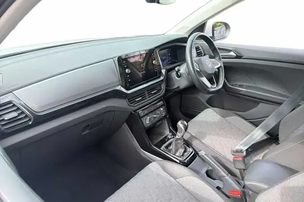 Used VW T-Cross 95 HP (69 kW) 2024 SUV