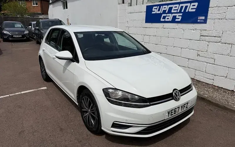 Used VW Golf VII SE 150 HP (110 kW) 2018 Hatchback