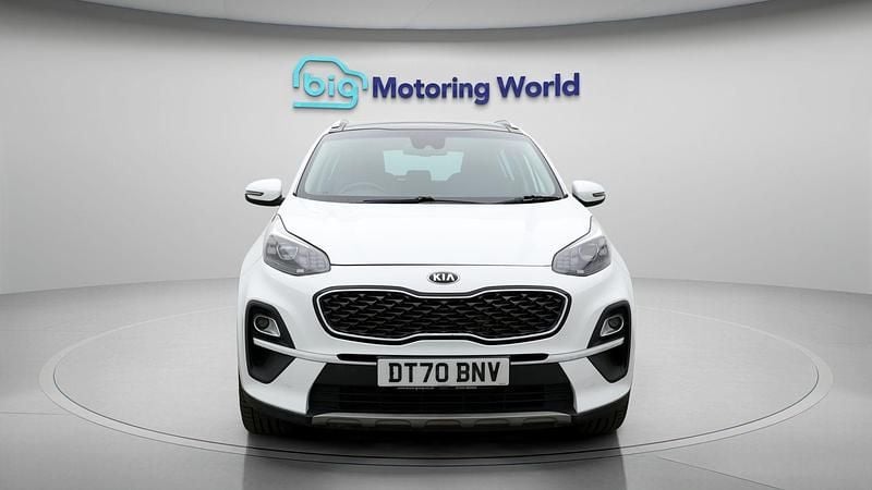 Used Kia Sportage 136 HP (100 kW) 2021 White SUV