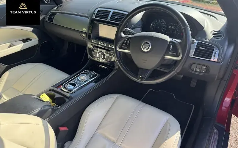 Used Jaguar XK Supercharged 510 HP (375 kW) 2012 Red Coupe