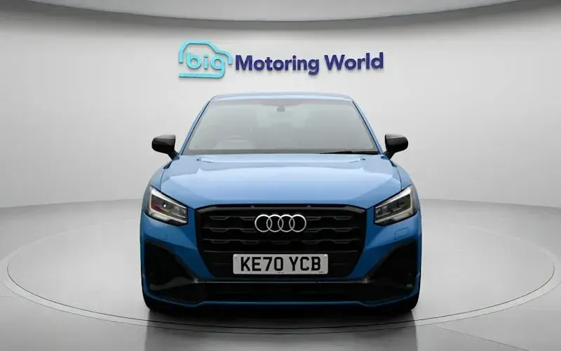 Käytetty Audi Q2 Black Edition 150 HP (110 kW) 2026 Katumaasturi
