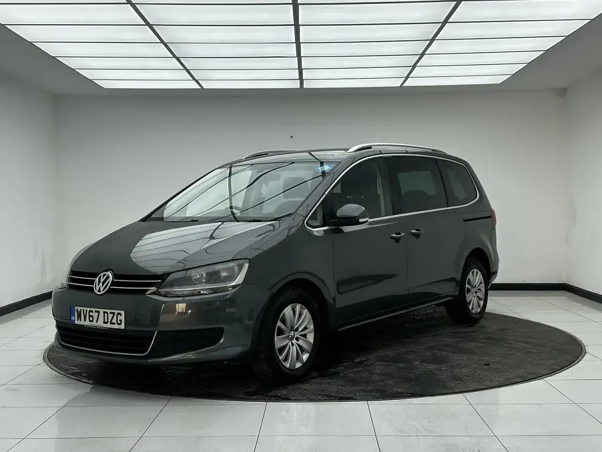 Used VW Sharan SE 177 HP (130 kW) 2017 Grey MPV