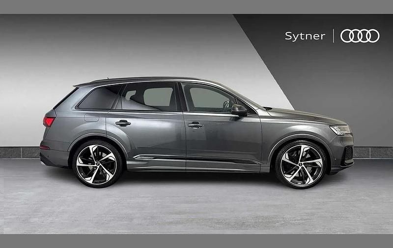 Usado Audi SQ7 Black Edition 507 CV (372 kW) 2024 Gris SUV